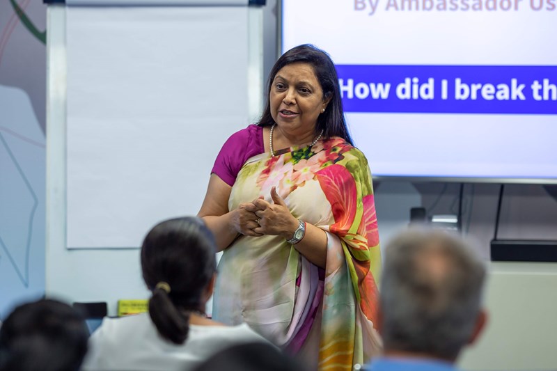 Mme Usha Dwarka-Canabady, Secretary for Foreign Affairs au ministère des Affaires étrangères